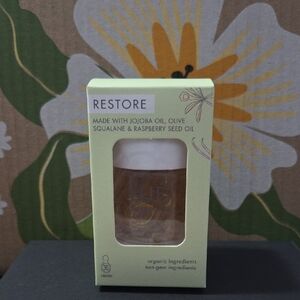 Restore Face Oil with Jojoba and Olive - Cream and White